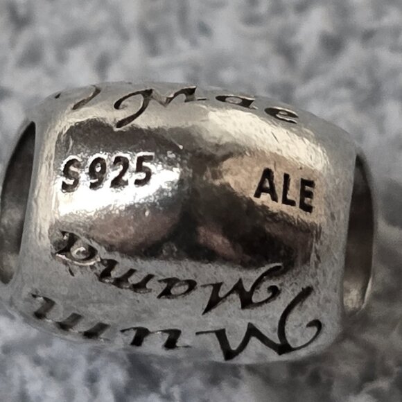 Pandora Sterling Silver Multi-language Mom Charm - Picture 5 of 6